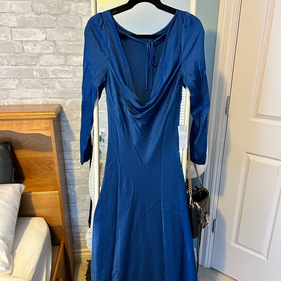 BNWT Ever New Australia - Cowl Back Midi Dress - Picture 6 of 8